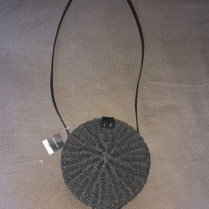 NWT circle straw purse crossbody